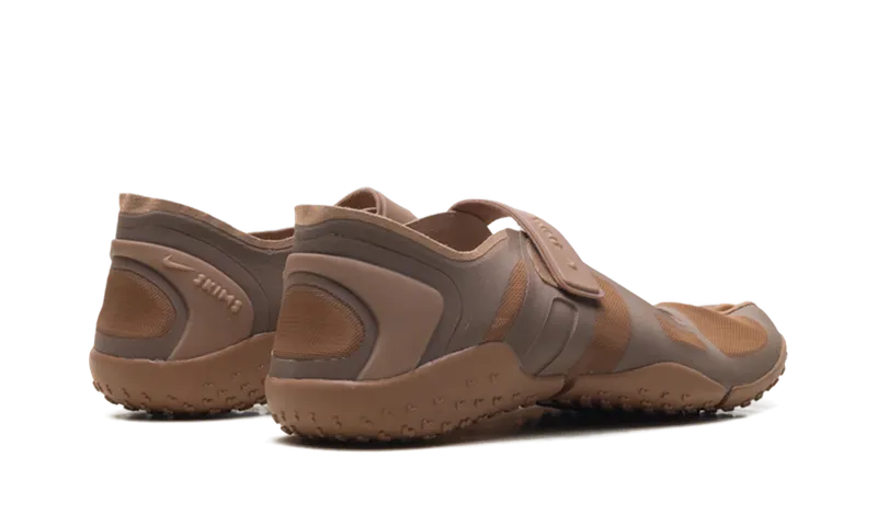 Nike Air Rift Mesh “SKIMS – Archaeo Brown” (IO7694-201)