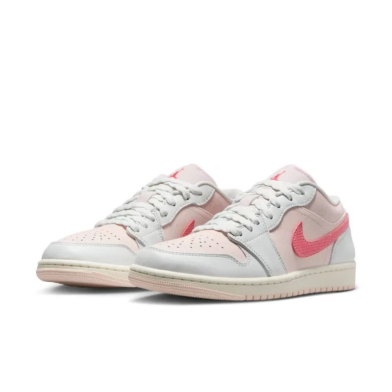Air Jordan 1 Low “Strawberry MIlkshake” (IB8156-133)