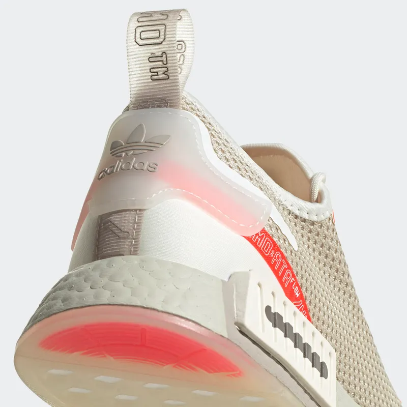 Adidas NMD_R1 SPECTOO SHOES Off White / Bliss / Light Brown (FZ3205)