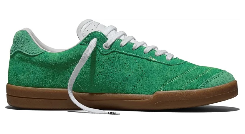 nike-sneaker A22358C-300
