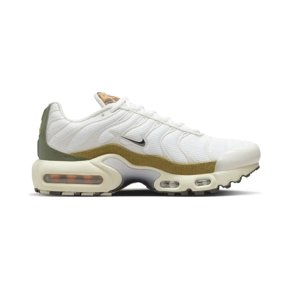 Nike Air Max Plus Older Kids’ White (DX9283-100)