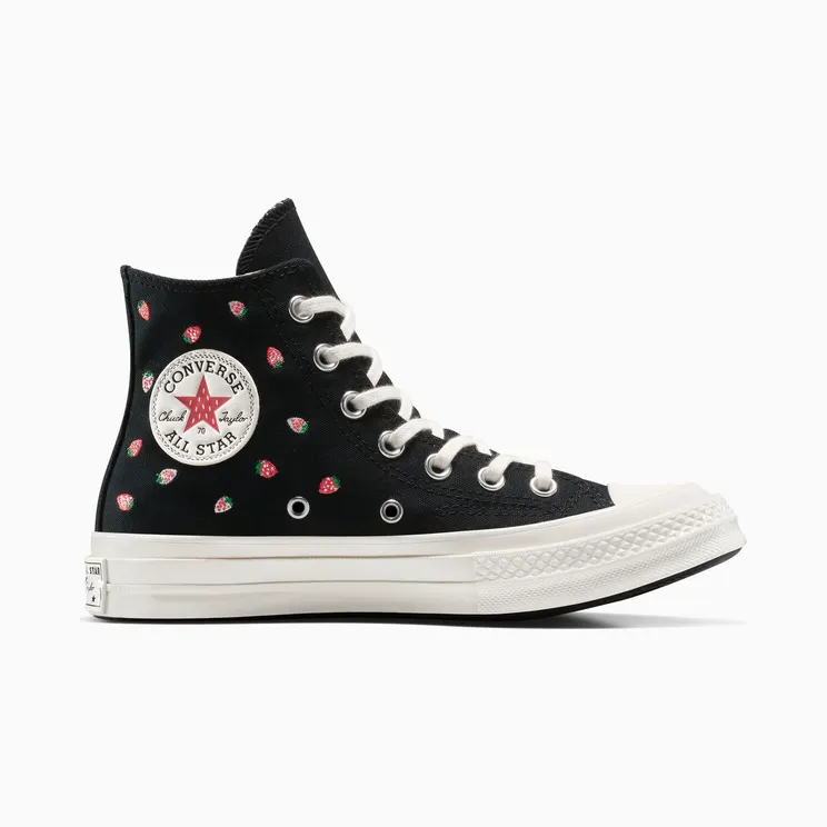 Converse Chuck 70 Embroidered Strawberries Black/Soft Red/Green (A14944C)