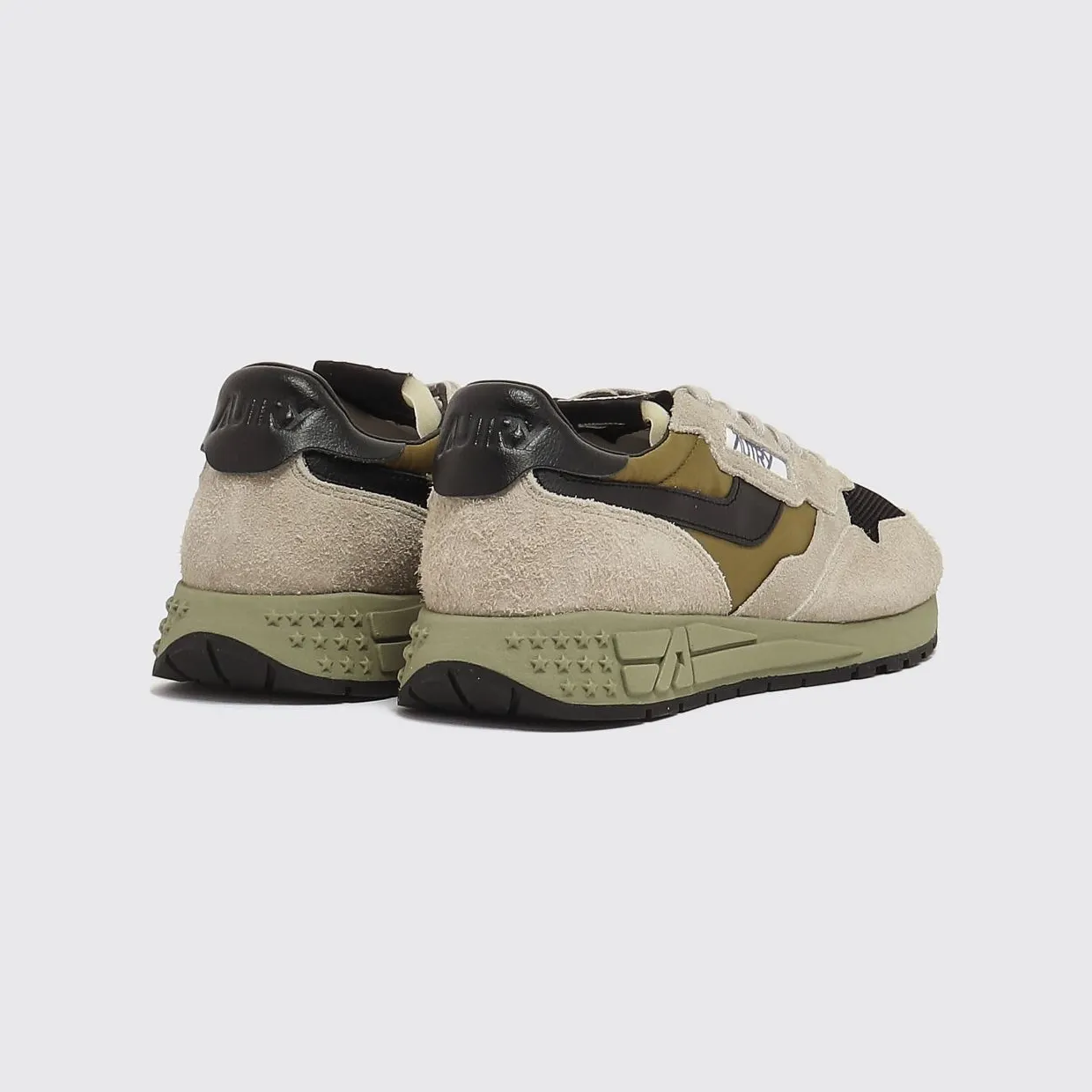 Autry Reelwind Sneakers in Leather and Nylon with Worn Effect Sand (WWLMBY05) (2)