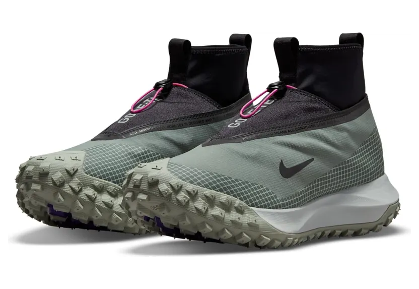 nike-acg CT2904-300