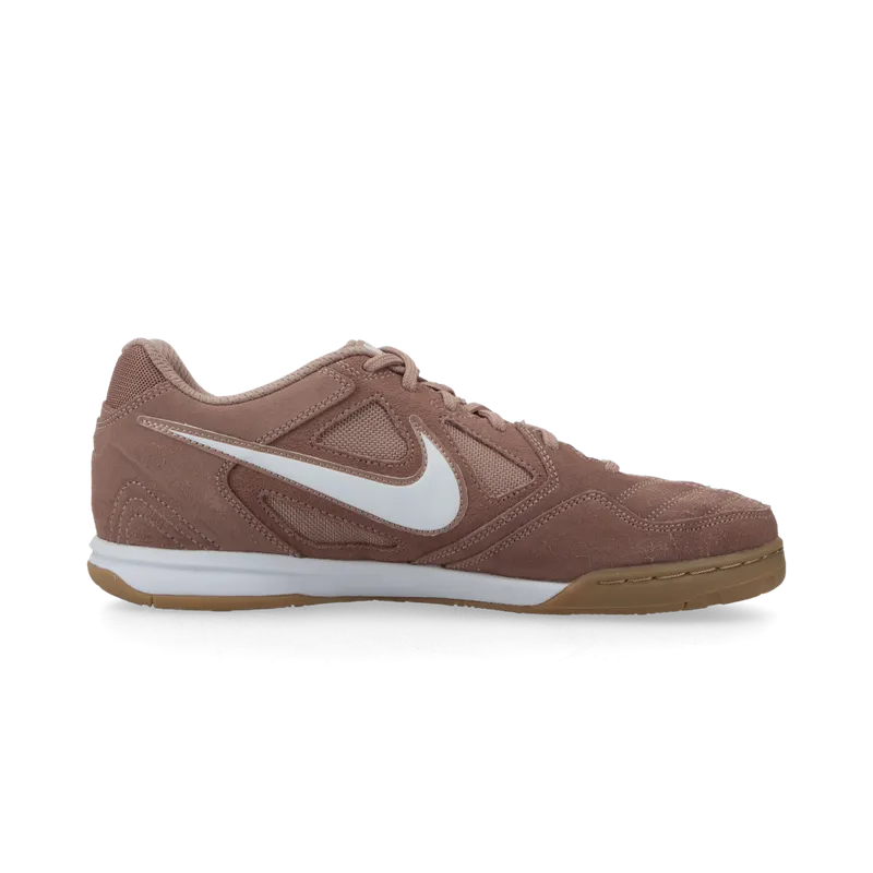 Nike Gato (desert dust / white / gum / light brown) – HQ6020-201