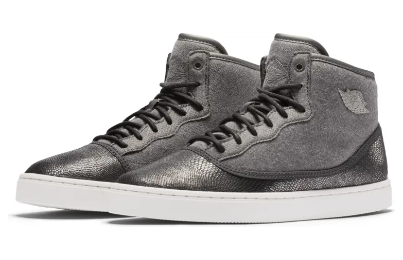 Jordan Jasmine 807711-205