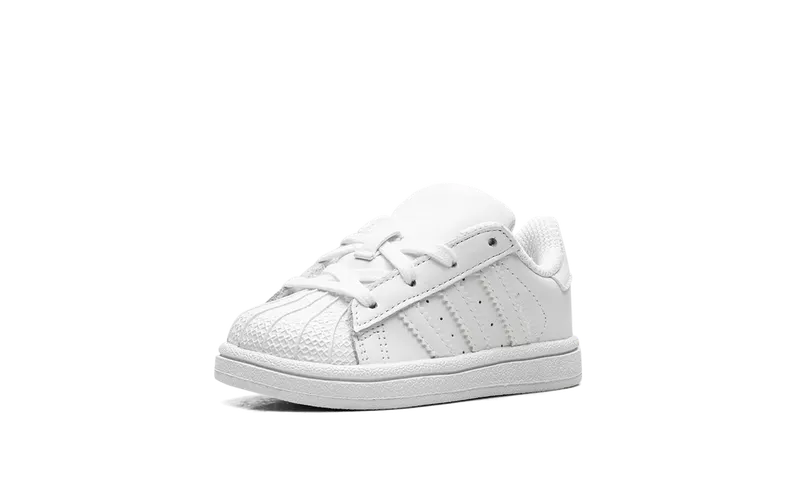 Adidas SuperStar “Triple White” (B23663)