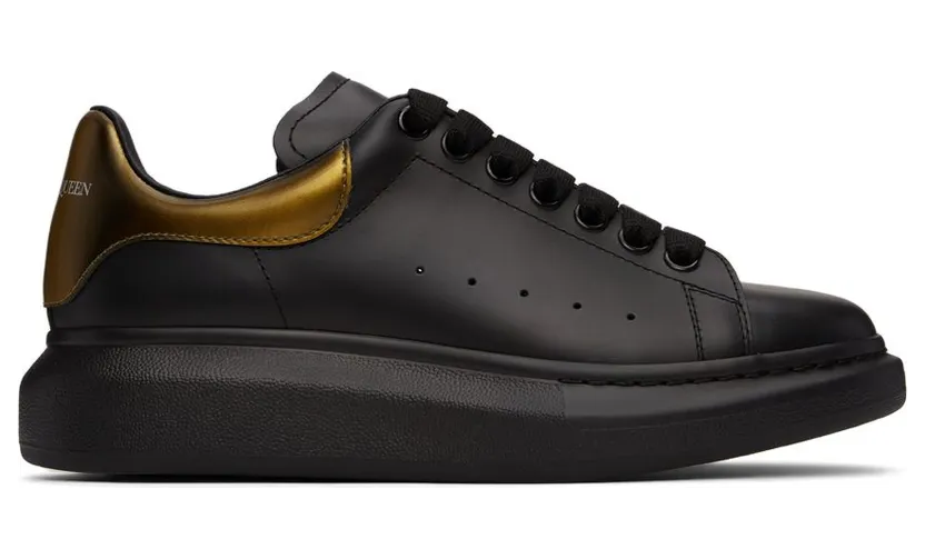 Alexander McQueen Oversized Sneaker 586204WIBN41531