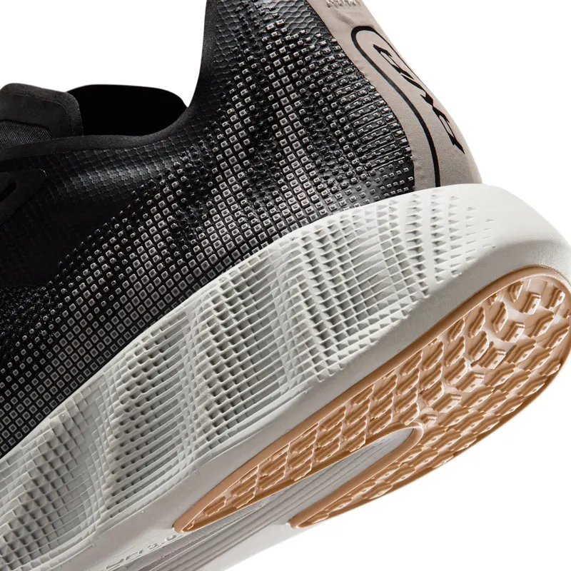 nike-sneaker IQ7633-003