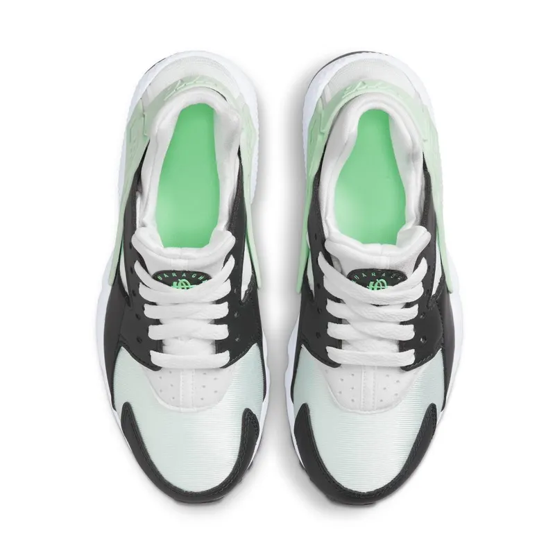 Nike Huarache Run Older Kids’ White (654275-116)