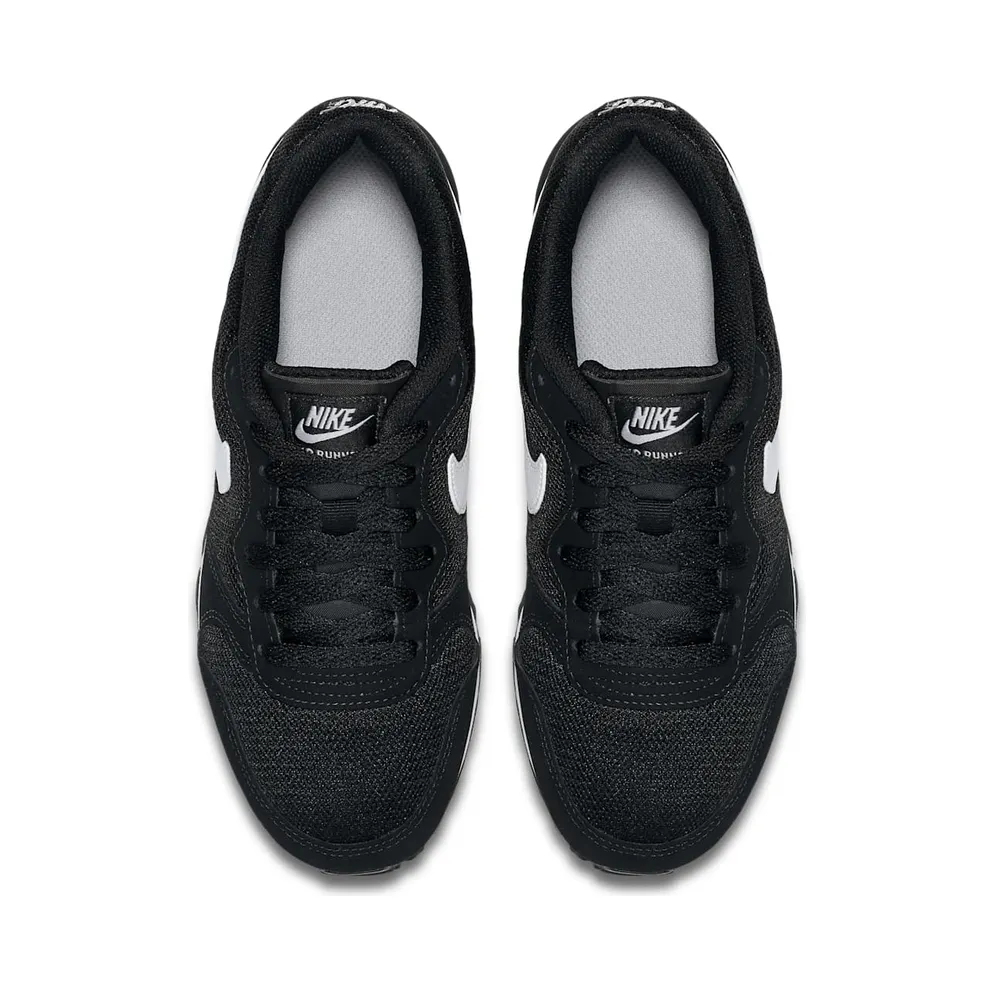 Nike MD Runner 2 Older Kids’ Black (807316-001)