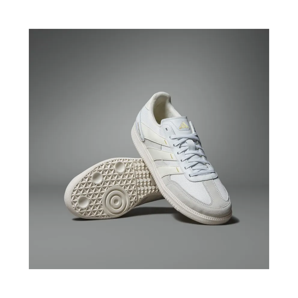 adidas Predator Freestyle Indoor Cloud White Off White Gold Metallic (IH4795)