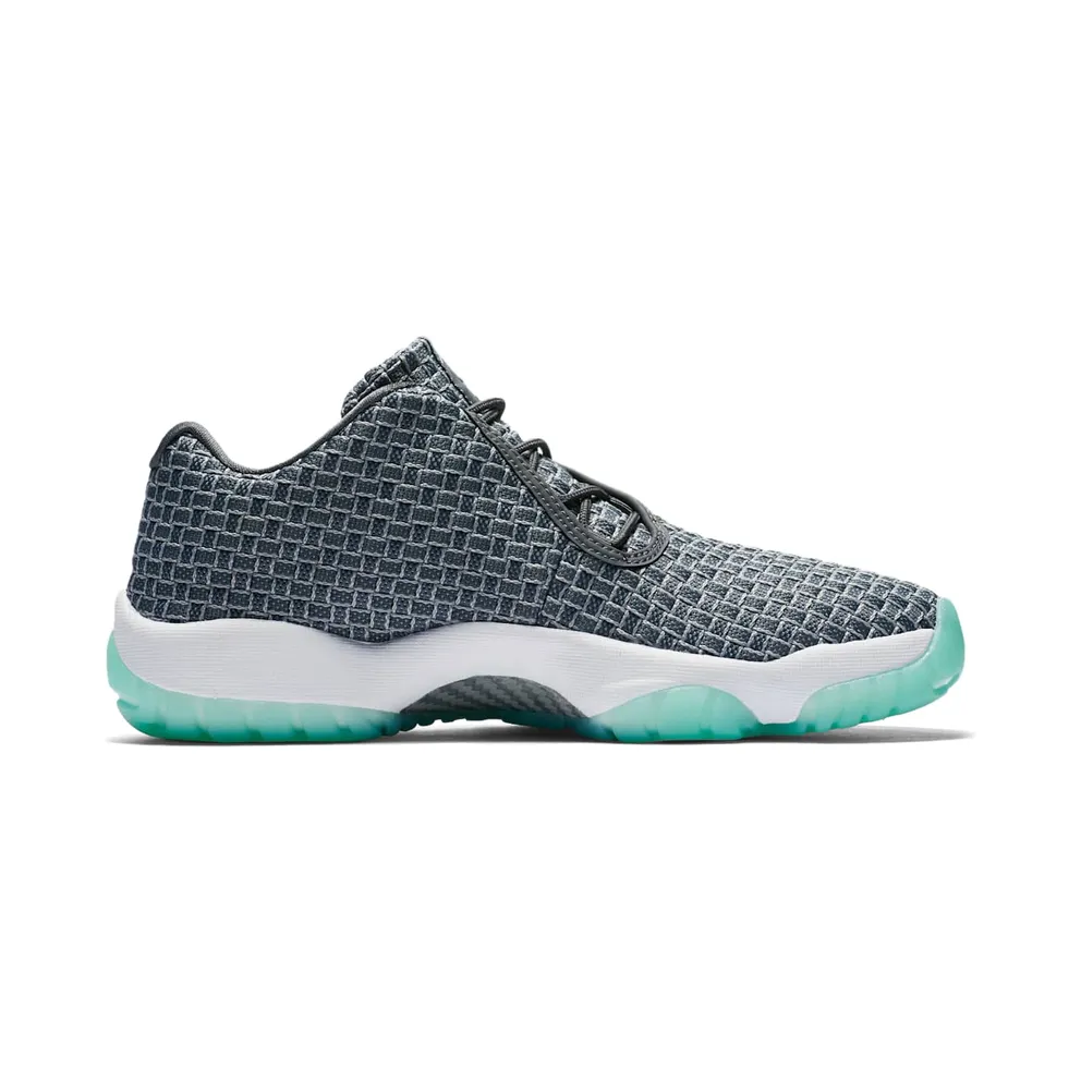 Jordan Future Low Wolf Grey Emerald Rise Wolf Grey/Emerald Rise (718948-006)