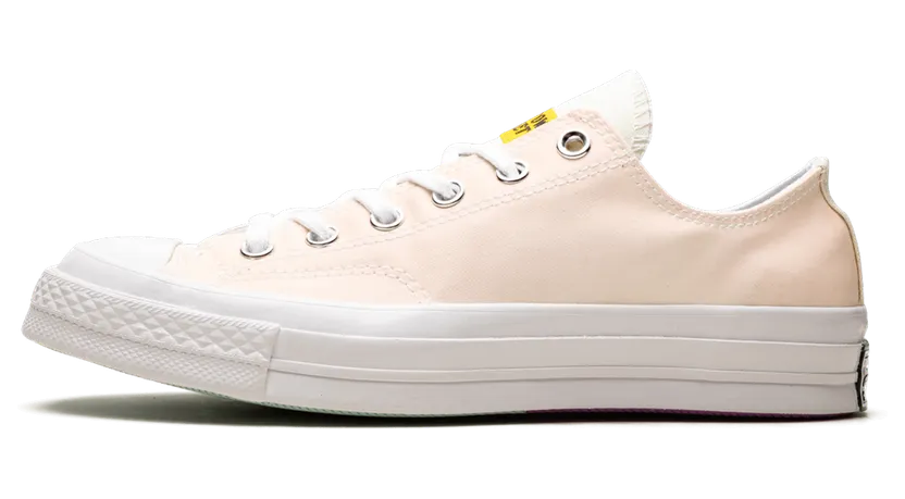 converse-chuck-taylor-all-star 166599C