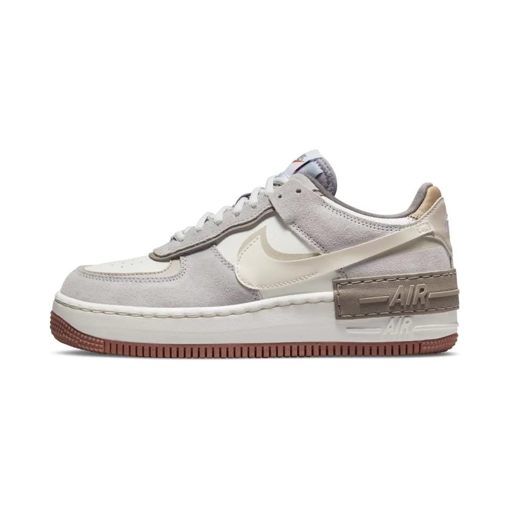 Air Force 1 Shadow Sail Pale Ivory (W) (DO7449-111)