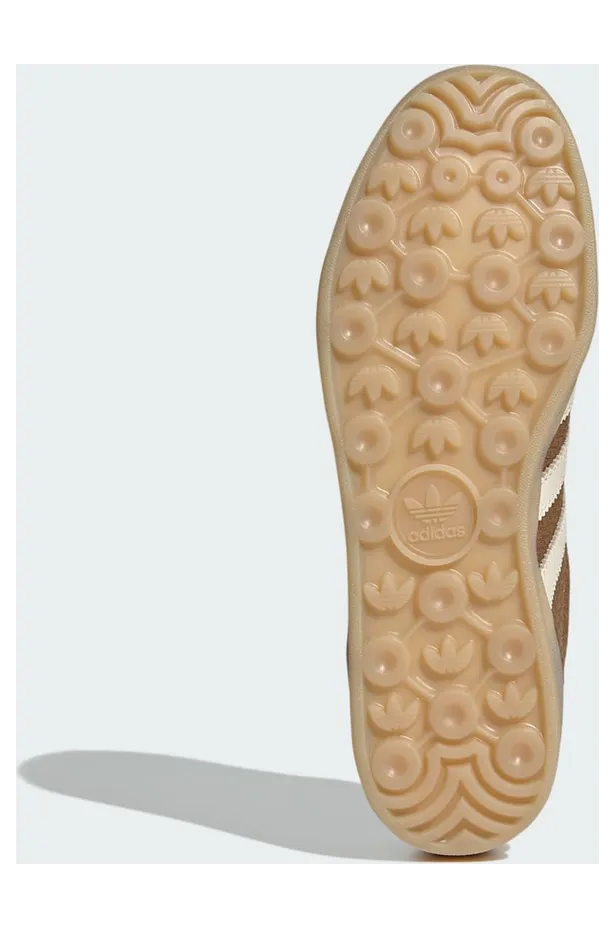 Adidas Gazelle Indoor “Brown Desert”: warm bruin, nul moeite (3)