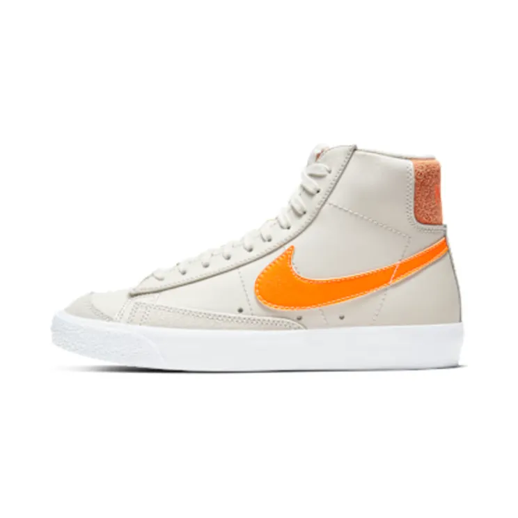 Nike Blazer Mid’77 Cream “Light Bone / Orange Trance / White / Total Orange” (CZ0461-001)