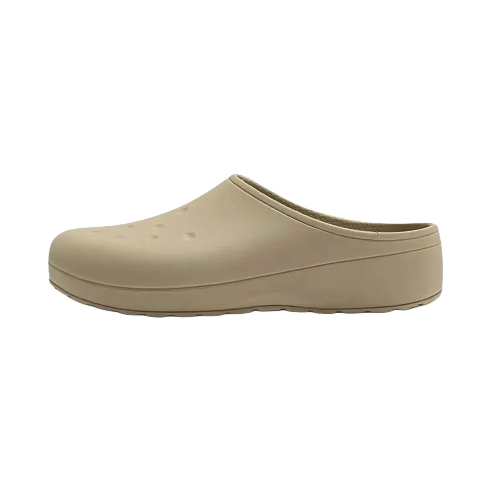 Crocs Classic Energy Clog “Neutral” (209968-0IP)