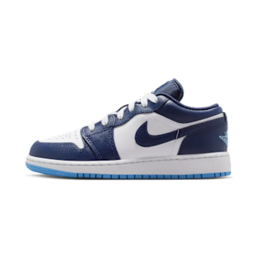 Jordan 1 Low Midnight Navy University Blue (553560-404)