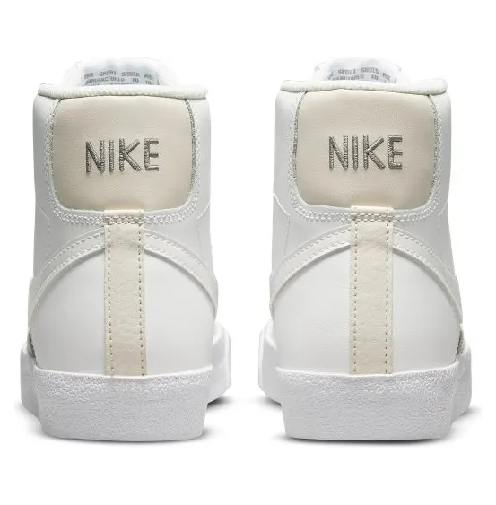nike-blazer DA4086-104