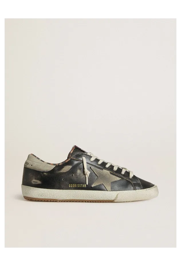 Golden Goose Super-Star In Black Leather With Gray Suede Star And Heel Tab (GMF01003.F007854.90508)