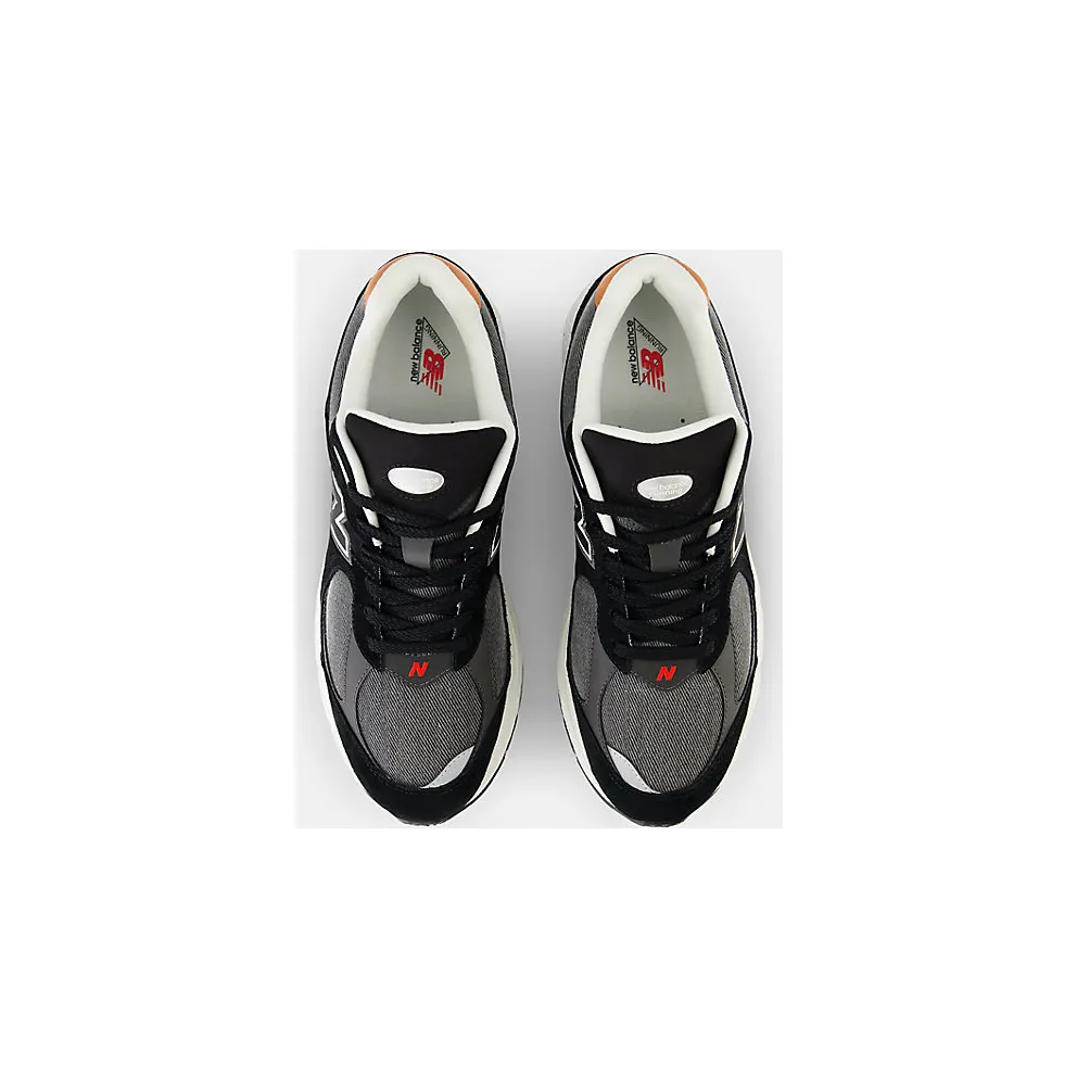 New Balance 2002R “Black Denim” (M2002REB)