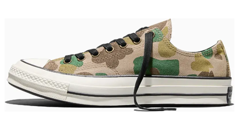 converse-chuck-taylor-all-star A19220C