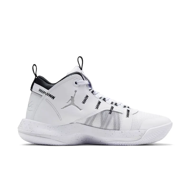 Jordan Jumpman 2020 Basketball White (BQ3449-102)