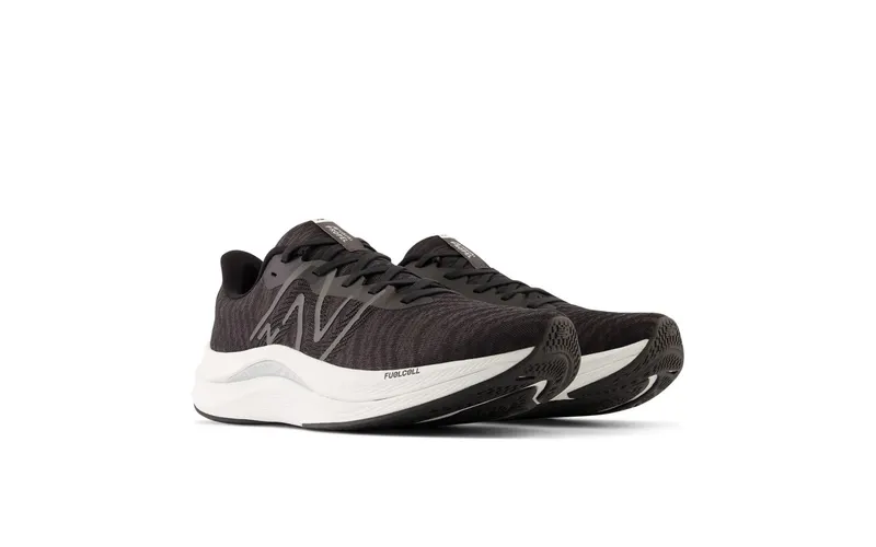 New Balance FuelCell Propel V4 “Black White” (MFCPRLB4)