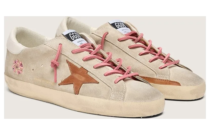 Golden Goose Women’S Super-Star Ltd In Pearl Suede With Brick-Red Star And Embroidery (GWF00101.F008524.15959) (2)