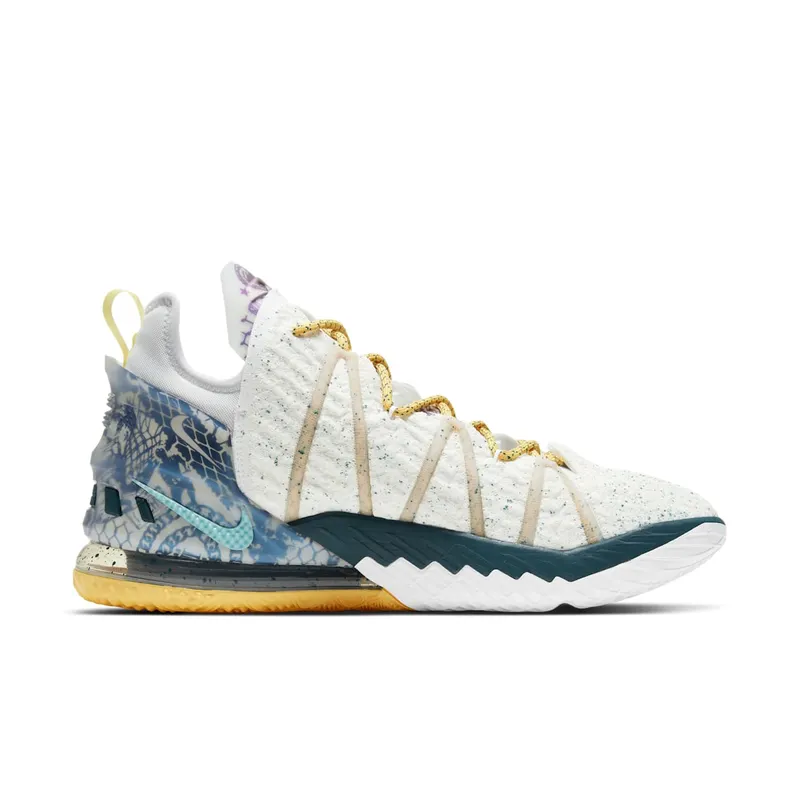 Nike LeBron 18 Reflections Flip (DB8148-100)