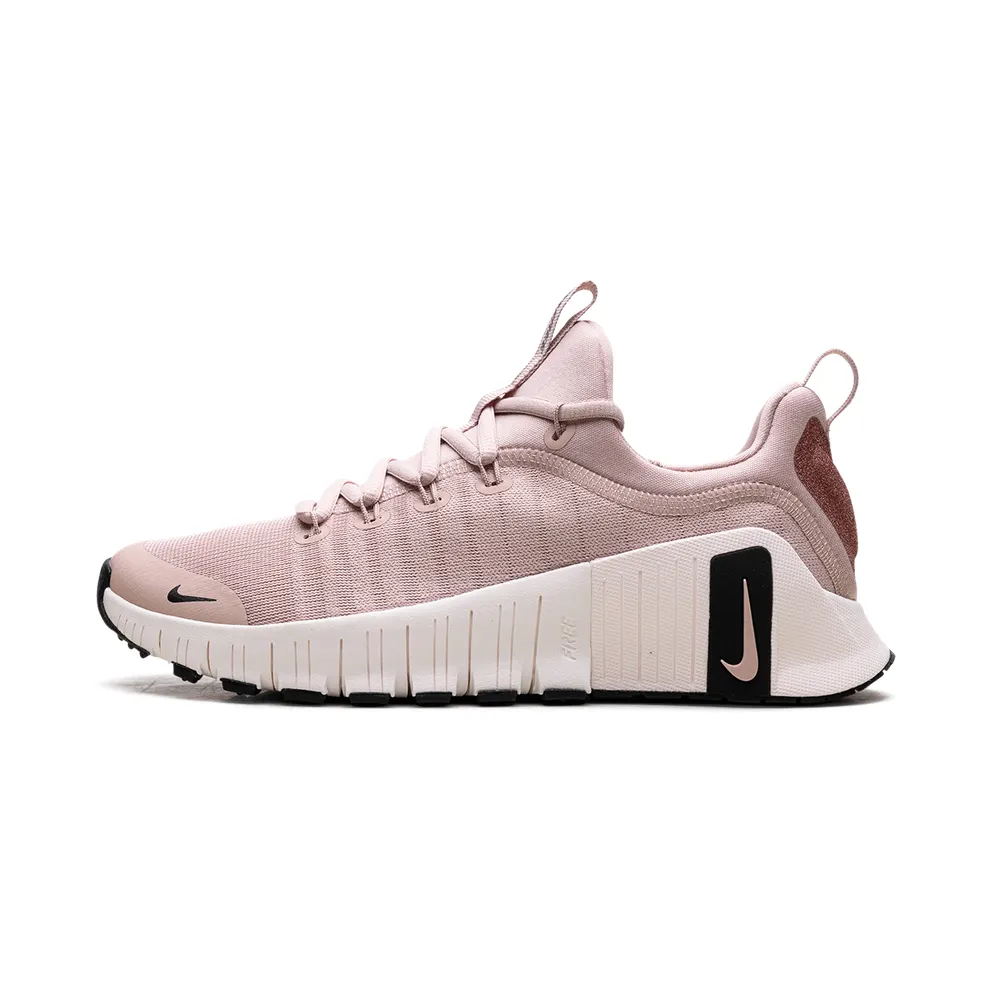Nike Free Metcon 6 PRM “Pink Oxford / Light Soft Pink / Black” (HF1208-600)