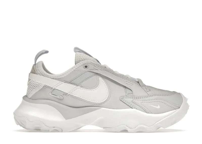 Nike TC 7900 Premium 2 Photon Dust Photon Dust Grey Fog White (FB8941-043)