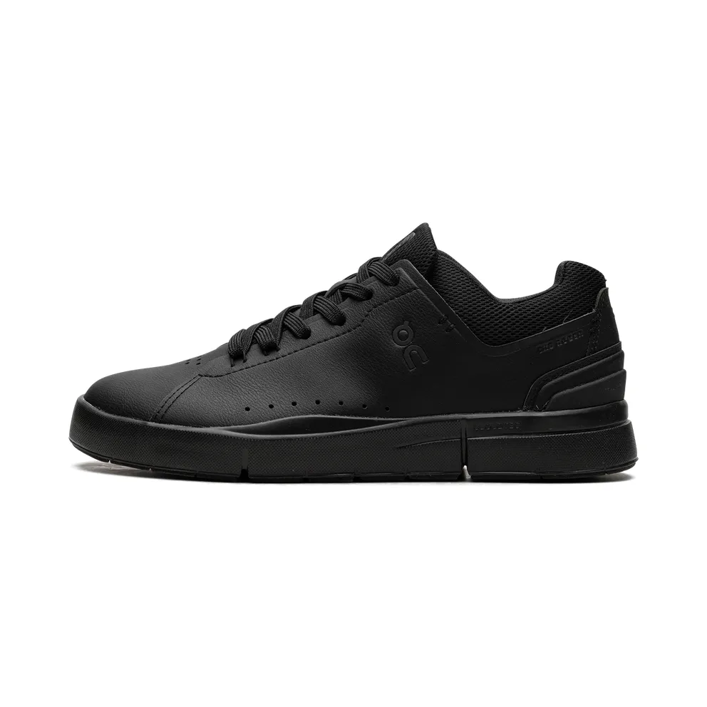 On Running The Roger Advantage “Black” (3WD10650485)