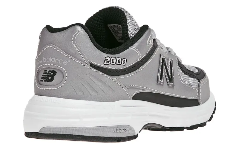 New Balance Running Course K2000 PS “Metallic Silver / Black” (K2000-SRP)