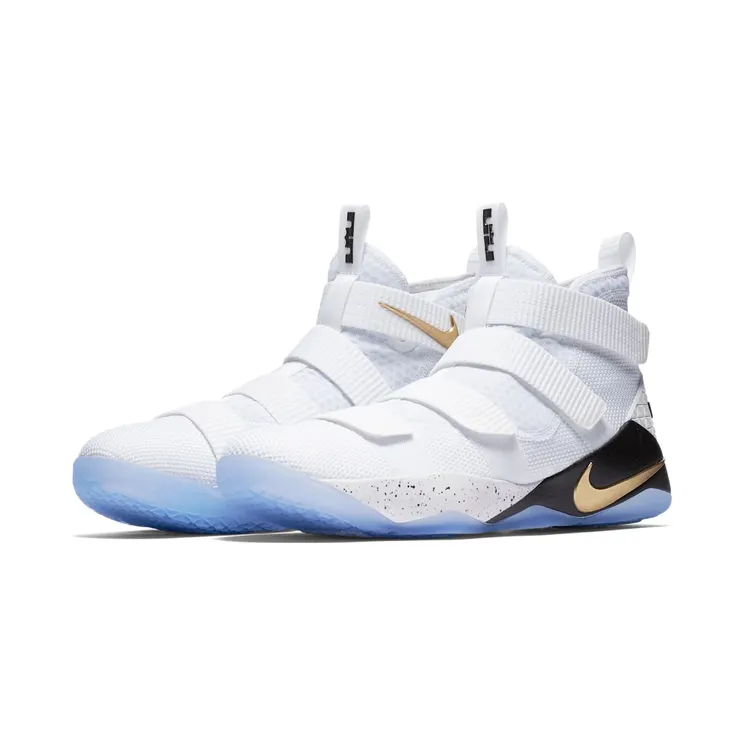 nike-lebron 897644-101