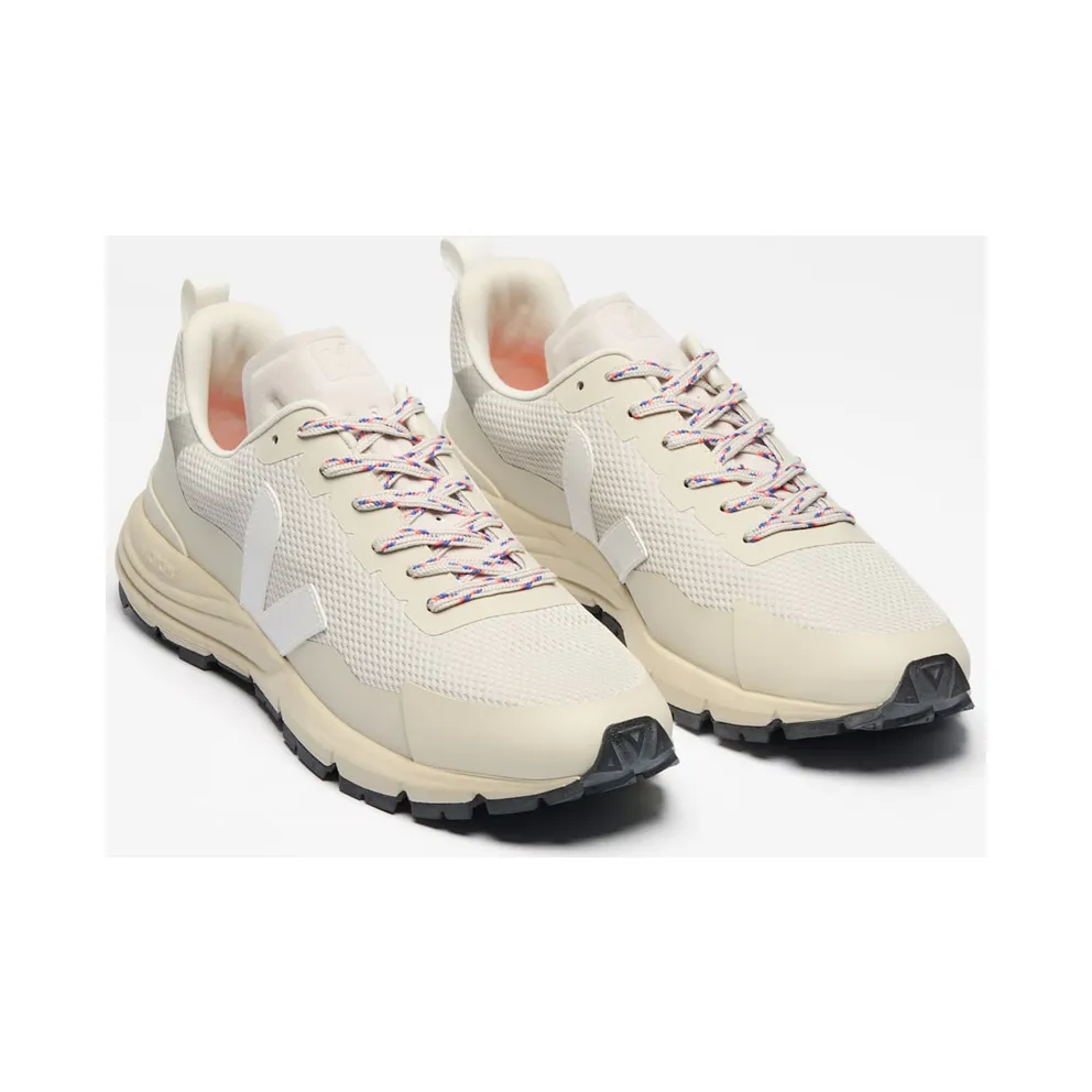 Veja WMNS Dekkan Alveomesh – “Beige” (DC1803186A)