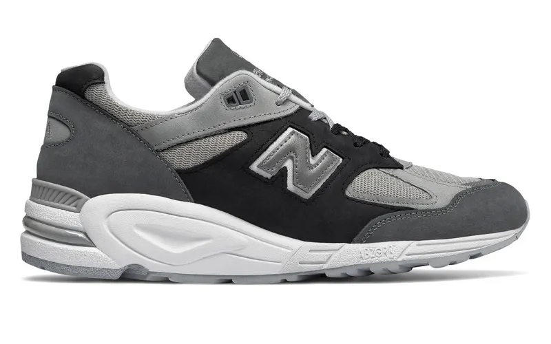 New Balance 990v2 Silver Mink (M990XG2)