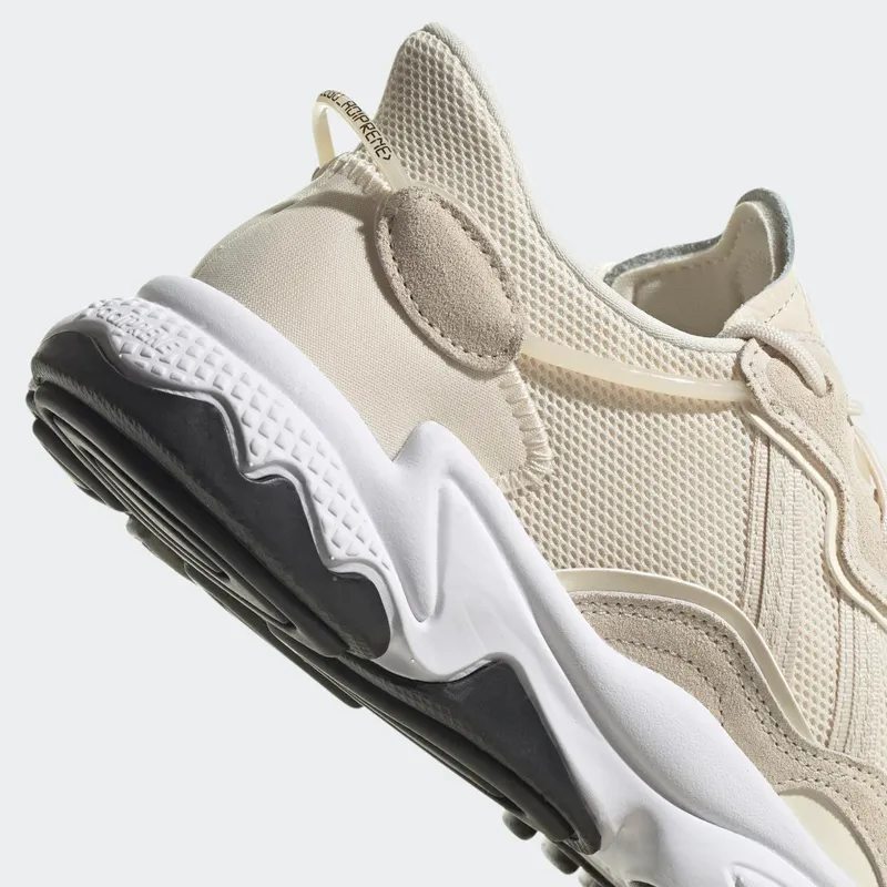 Adidas OZWEEGO Wonder White / Wonder White / Core Black (GW5620)
