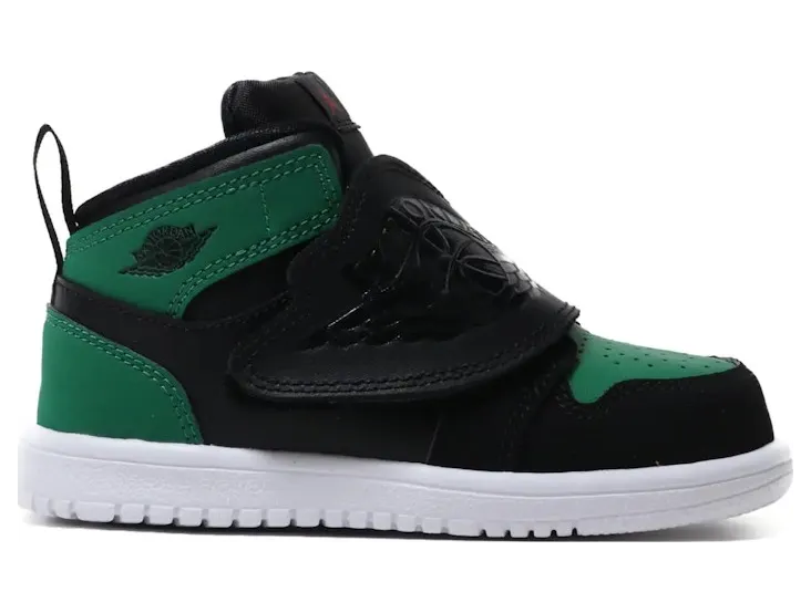 Sky Jordan 1 Schwarz (BQ7196-003)