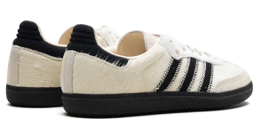 adidas Samba OG “Wonder White”: de klassieker in zacht pony hair (2)