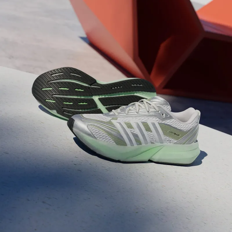 adidas-lightblaze JP6328