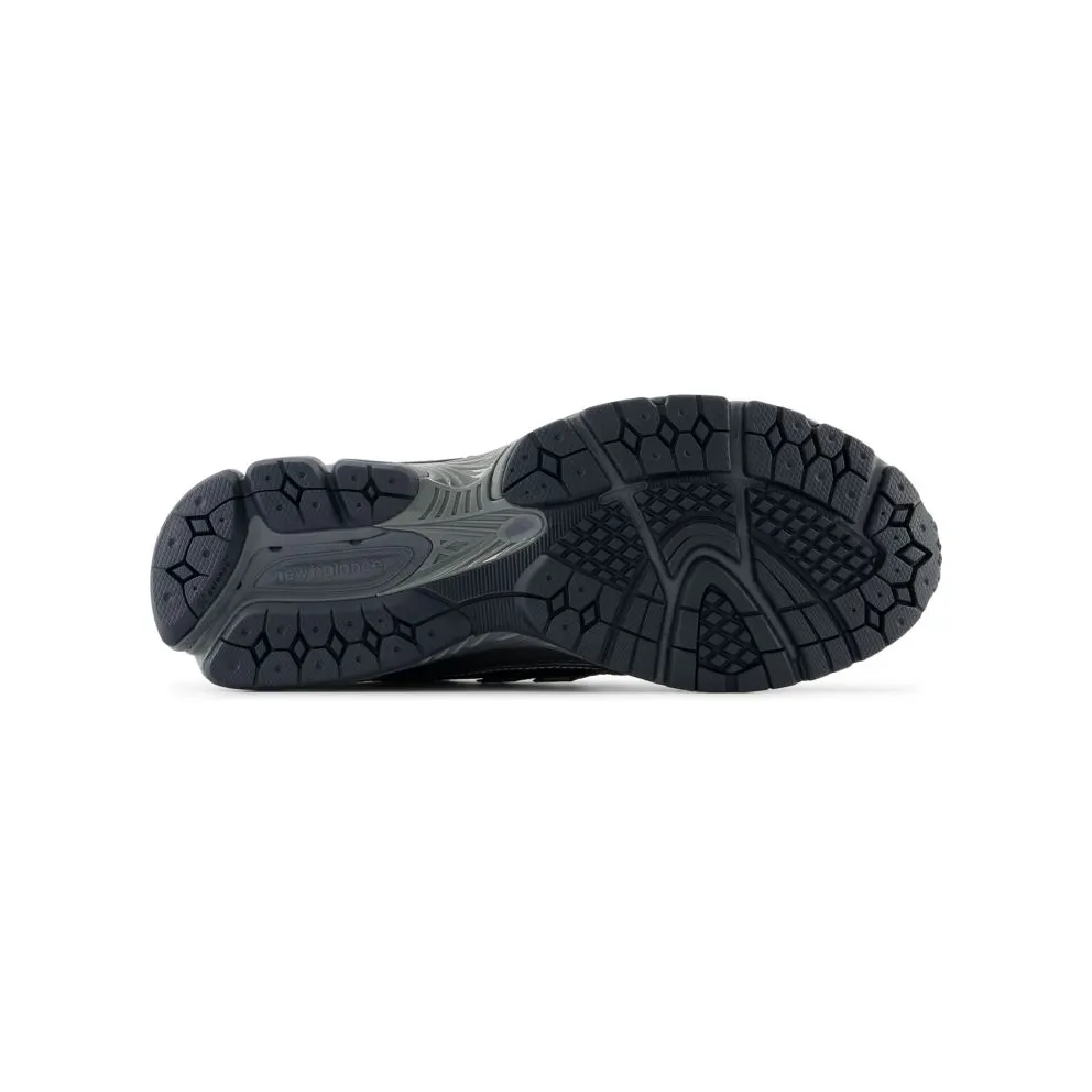New Balance 1906R “Phantom Dark Grey Metallic Silver” (M1906RES)