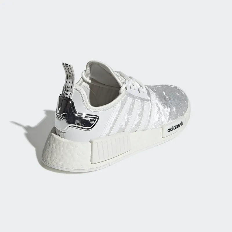 Adidas NMD_R1 Crystal White / Crystal White / Silver Metallic (GW5681)