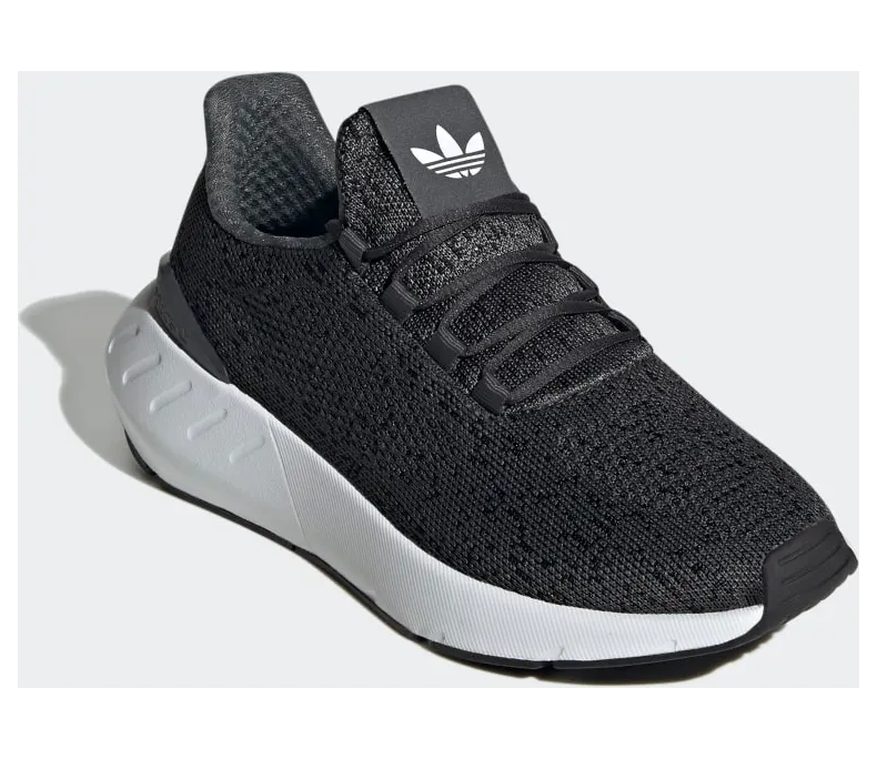 adidas-swift-run GX9204