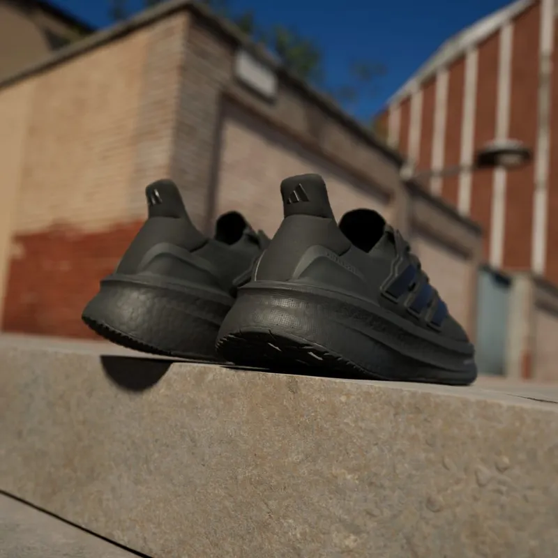 Adidas Ultraboost 5 Core Black / Core Black / Core Black (ID8847)