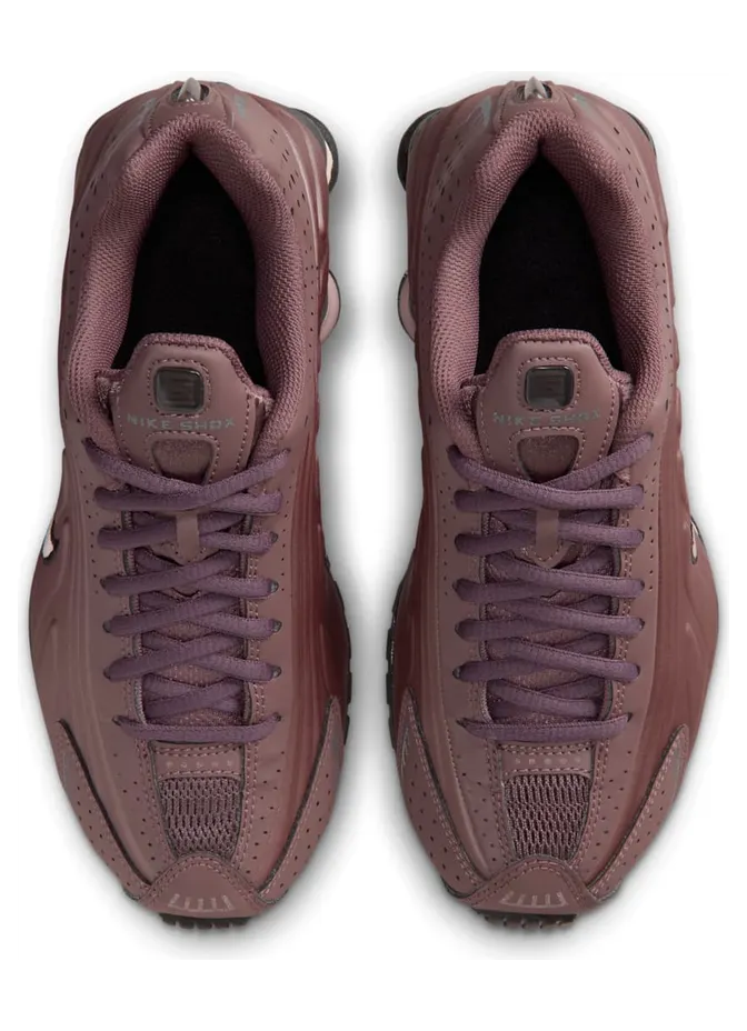 nike-shox CW2626-500