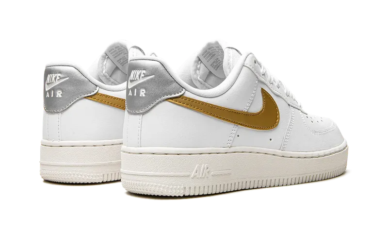 Nike AIR FORCE 1 MNS “White / Gold / Silver” (DD8959-106)