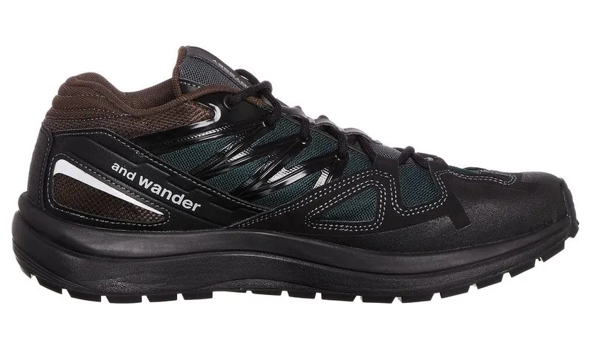 and-wander-sneaker 5742278181-010