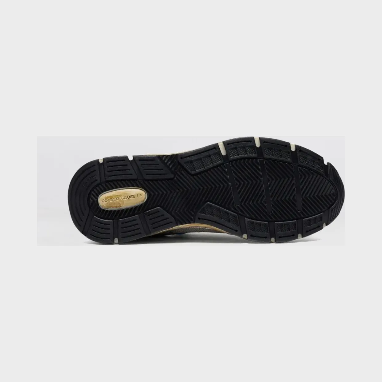 Golden goose Dad-Star Sneakers in Mesh and Used Laminated Leather Grey (GWF00884F00121170137) (3)
